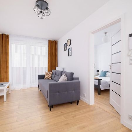 Modern Apartment With Parking Near Tauron Arena By Rent Like Home Красков Екстериор снимка